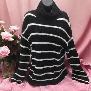Caslon Women’s XS Black White Stripe Chunky Mock Neck Oversized Sweater NWT